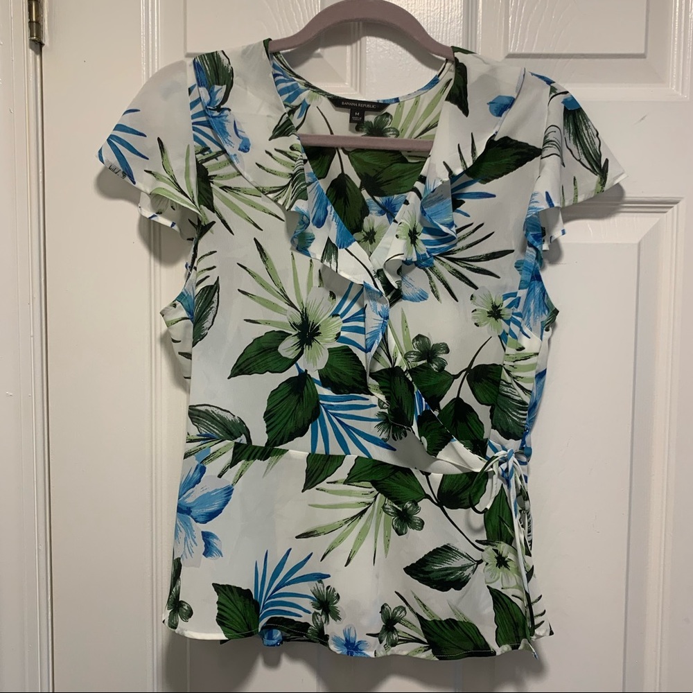 NWOT Banana Republic Wrap Around Tie Blouse - Size M